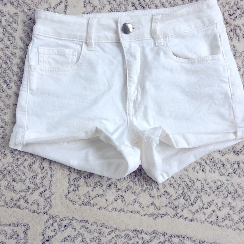 American eagle super super stretch hi-rise white shorts
